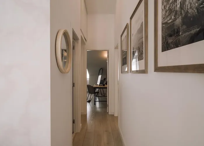 アパート Netunno - 3 Bedrooms And Terrace In Arroios *