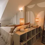 Netunno - 3 Bedrooms And Terrace In Arroios 아파트