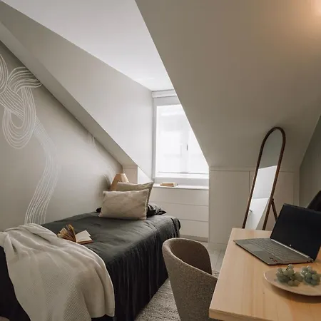 Netunno - 3 Bedrooms And Terrace In Arroios * Lissabon