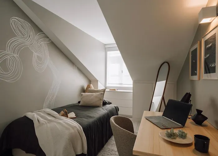 Netunno - 3 Bedrooms And Terrace In Arroios * Lisboa