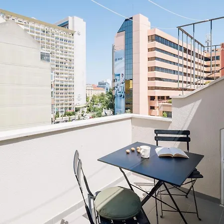 Netunno - 3 Bedrooms And Terrace In Arroios Appartement *