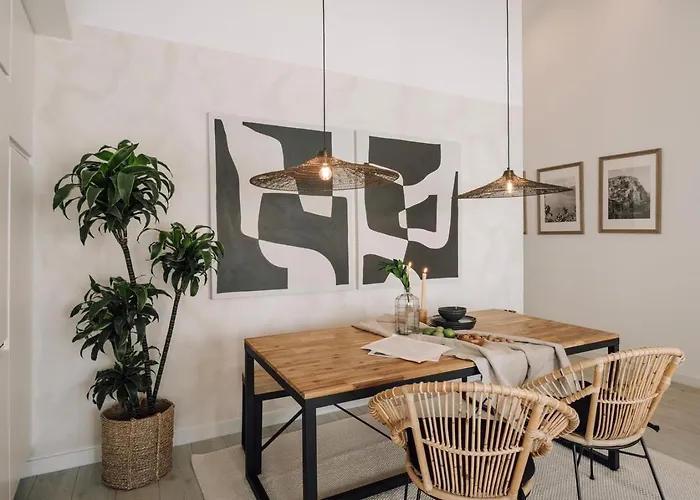 Netunno - 3 Bedrooms And Terrace In Arroios Appartamento